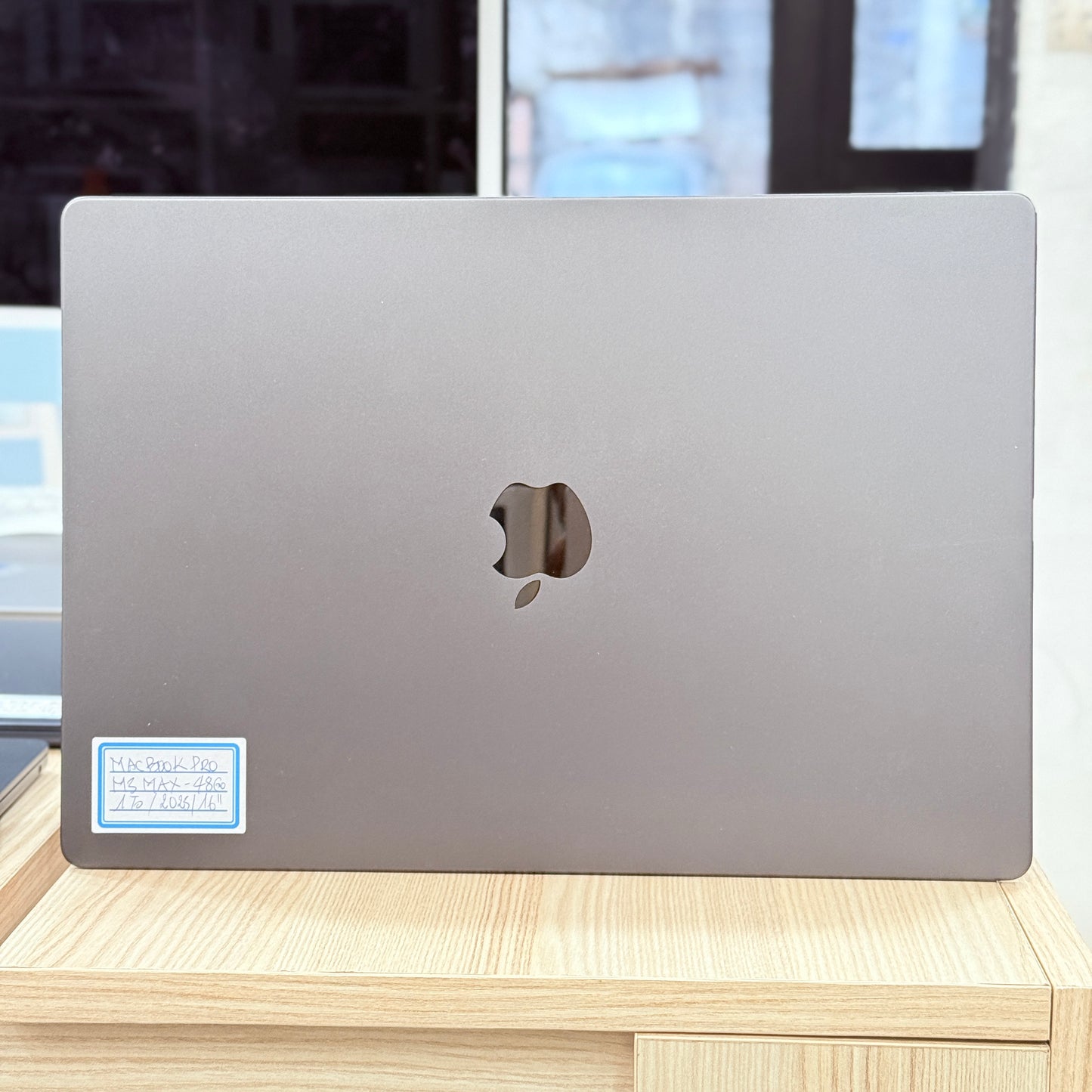 MacBook Pro M3 Max 48/1To – 16 pouces