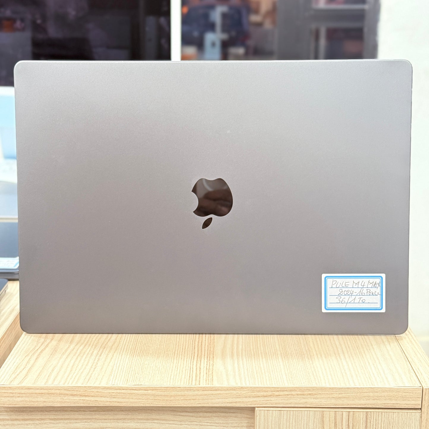 MACBOOK PRO M4 MAX – 16 Pouces(FIN 2024)